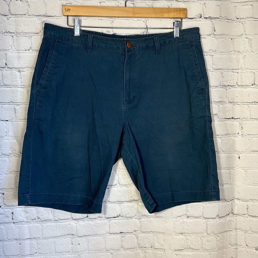 Tommy‎ Bahama Men’s Blue Bermuda Chino  Shorts size 36 Dadcore